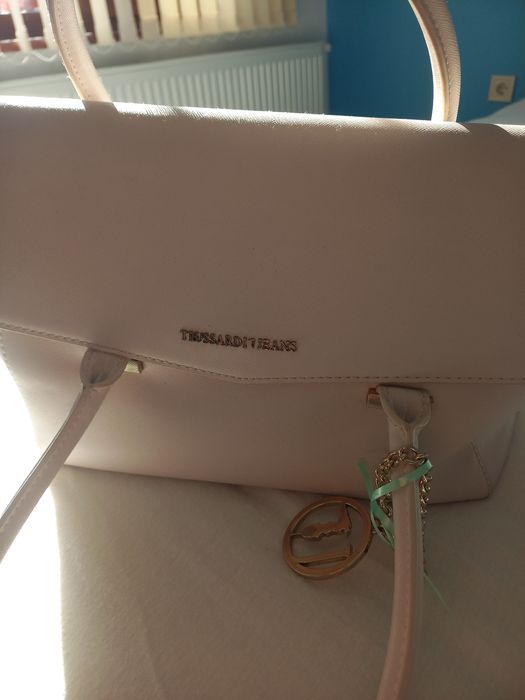 Оригинална чанта Trussardi