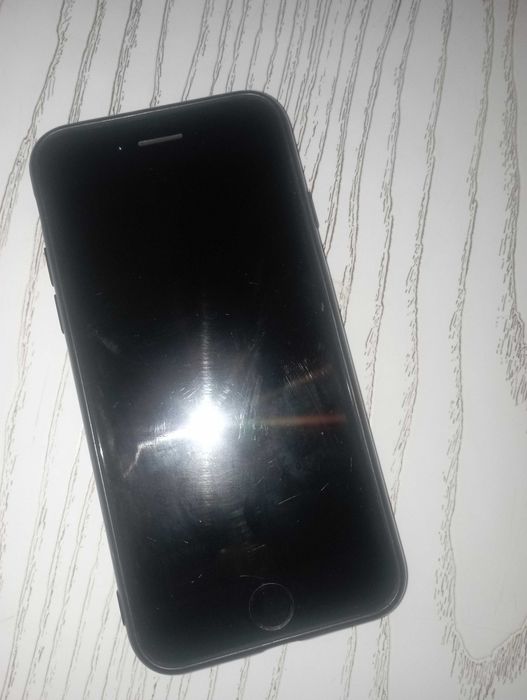 iPhone 7 128 talik 800 ming