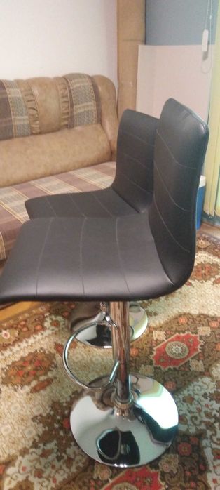 vand 2 scaune de bar