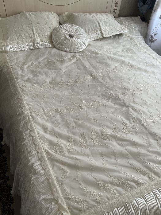 Nabor pastel srochno sotiladi