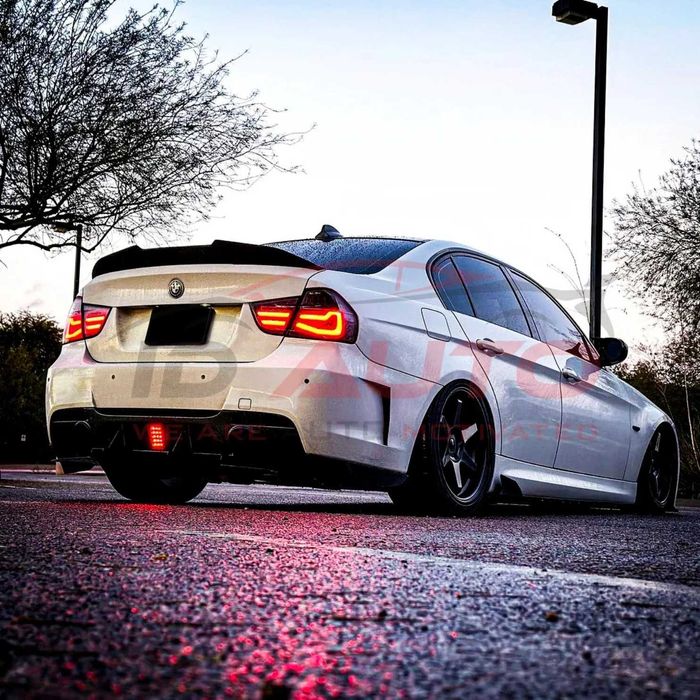 Lip spoiler PSM portbagaj BMW E90 (2005–2011) – negru lucios