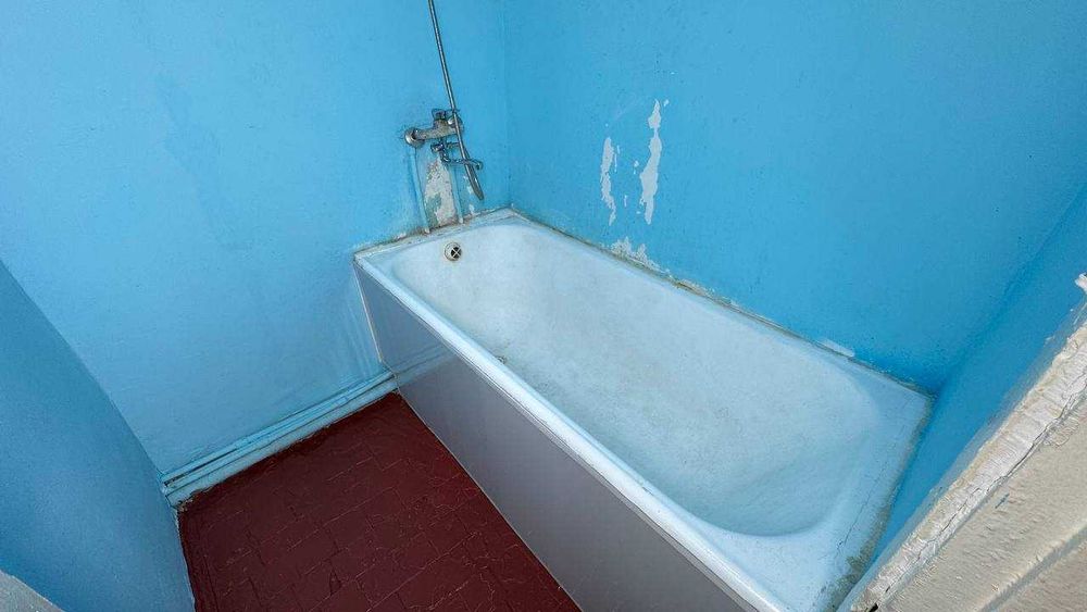 Киргили Гулшан магазини 2 қаватда 2 хонали квартира сотилади. ID: 1467