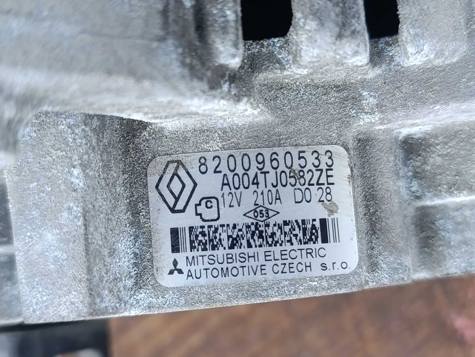 Динамо, алтернатор Рено Дачия / Scenic, Megan Duster - 82009605**