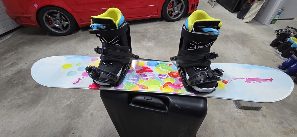 Snowboard copii + Boots marime 35