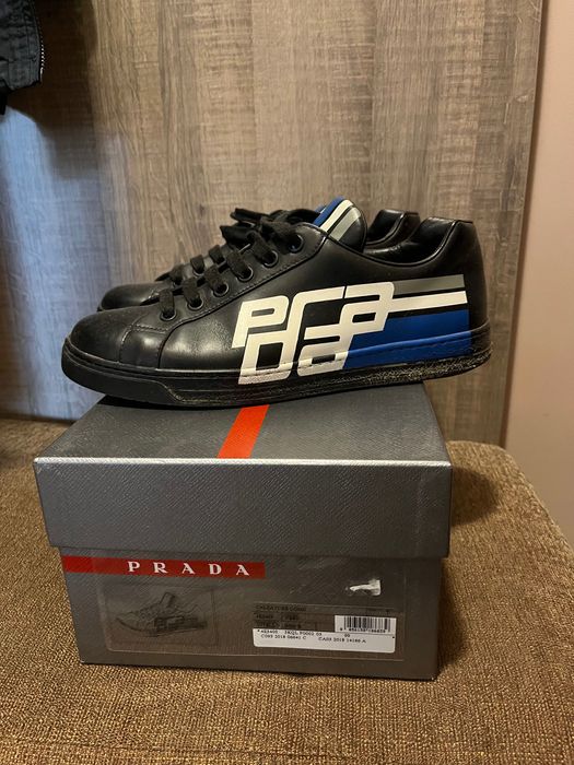 Мъжки обувки Prada