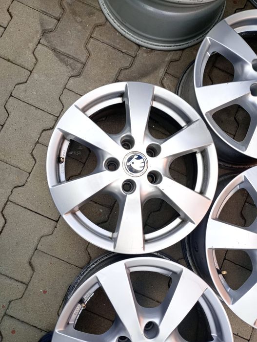 4jante 5x112 R16 potrivesc pe skoda octavia2 3superb iety