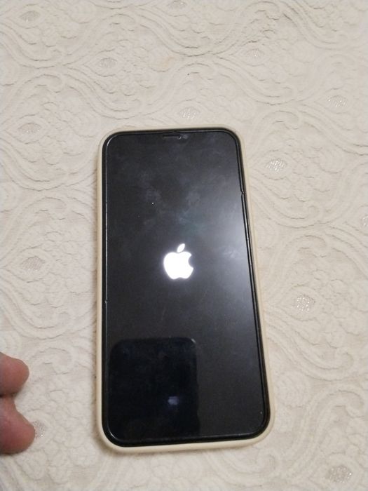 Продаю iPhone 12 pro