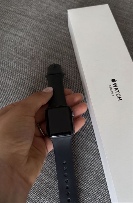 Apple Watch Series 3 38mm Space Gray + оригинална кутия