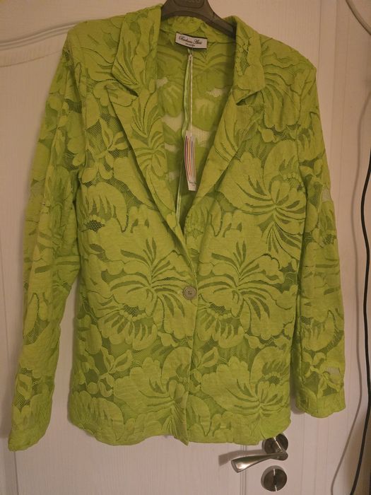 Италианско сако от дантела