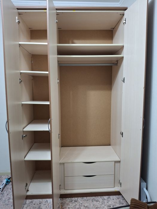 Шифонер с зеркалом