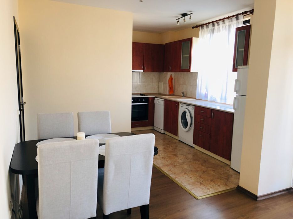 Дава се под наем Тристаен апартамент в Пловдив, Кършияка - 120 кв.м за 550 € - Снимка #5