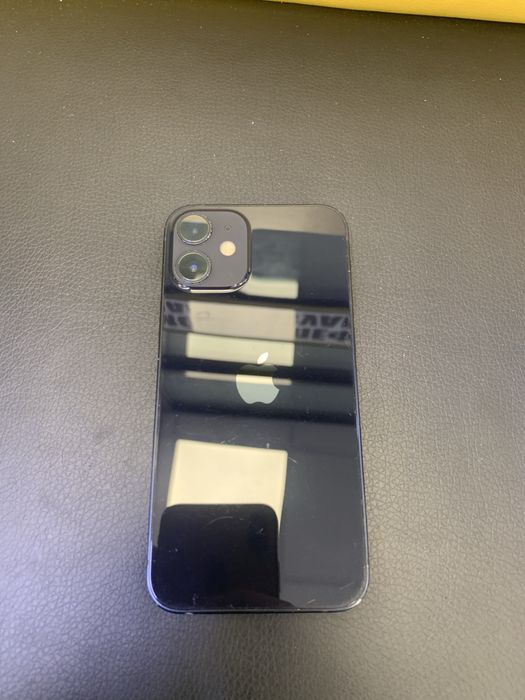 iphone 12 mini.