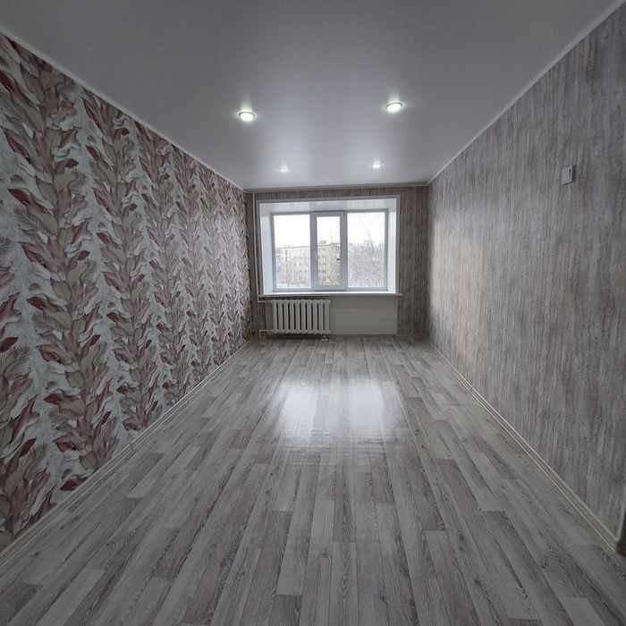 2х-комнатная 4 /5 Корчагина 82!!Торг.