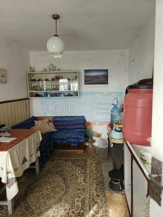 Къща в с. Поцърненци