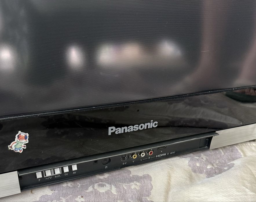 Плазменный телевизор Panasonic