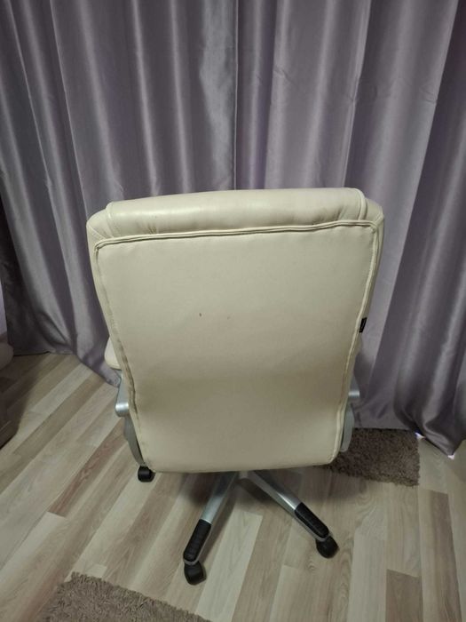 scaun birou piele ecologica