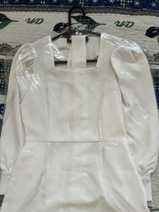 Продаю платье 5000тг