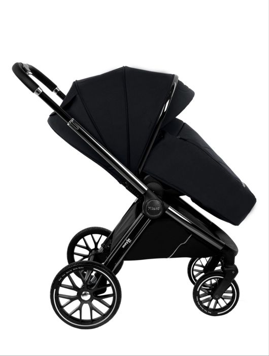 Продам абсолютно новую коляску Pituso Mayla