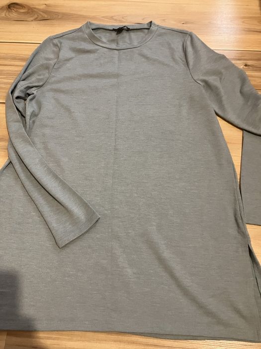 Лот две блузки