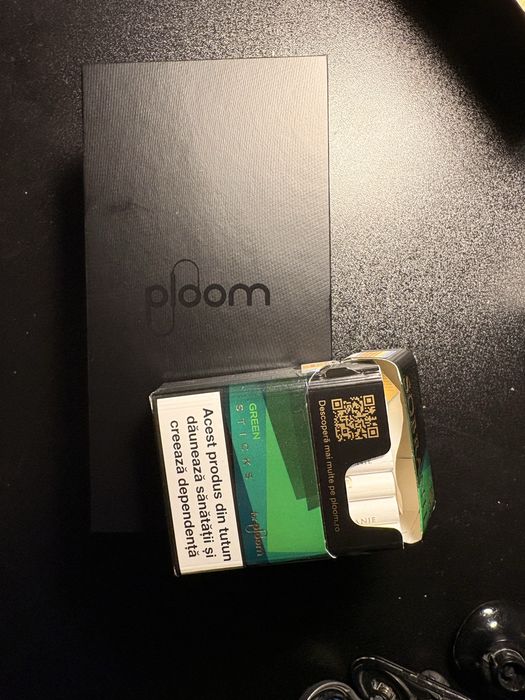 Ploom aura jet black