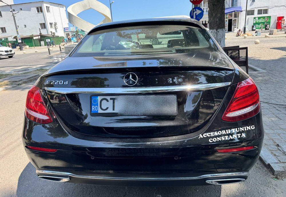 Eleron Portbagaj - Mercedes E Class W213 AMG Negru Lucios