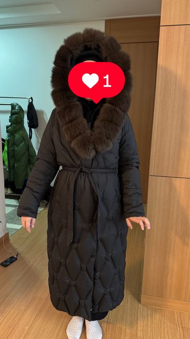 Зимний женский пуховик