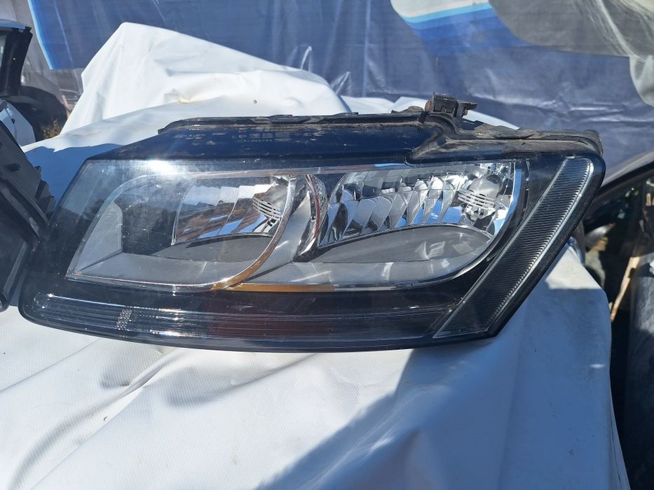 Far faruri Audi Q5 2008-2011 normale 8R0 941 003 L
