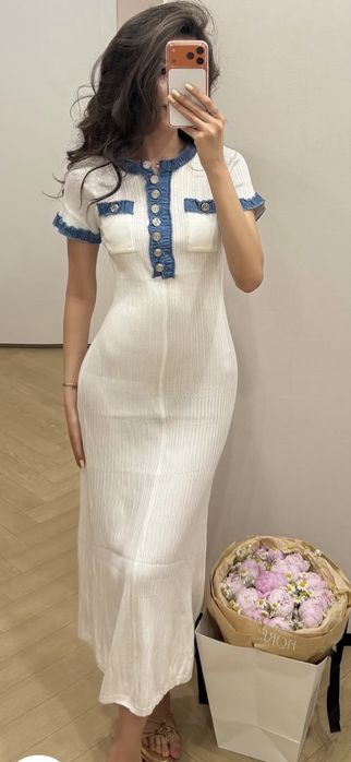 Платье светлое женское