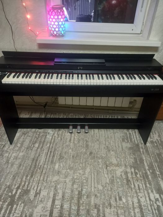 Продам электронное пианино