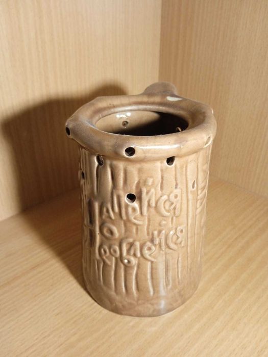 сахарница и сливочник