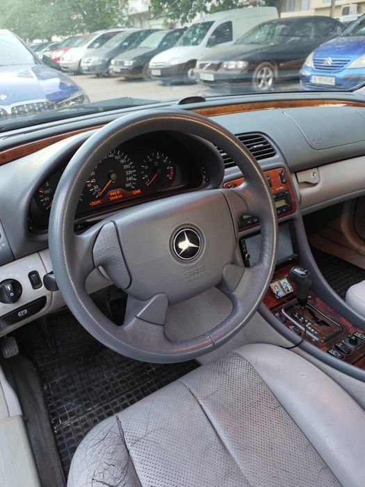 Мерцедес CLK 320- бензин -газ