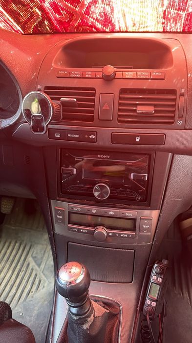 Toyota Avensis T25