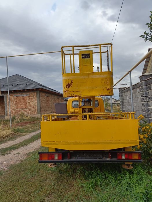 Срочно продам автовышку с пробегом