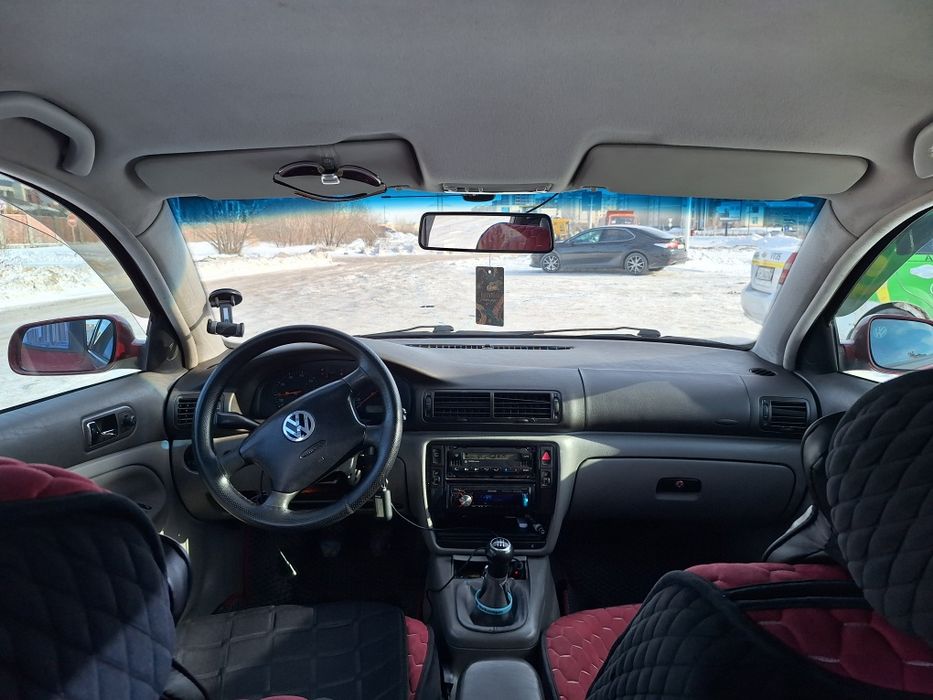 Продам пассат б5 1.6 мех