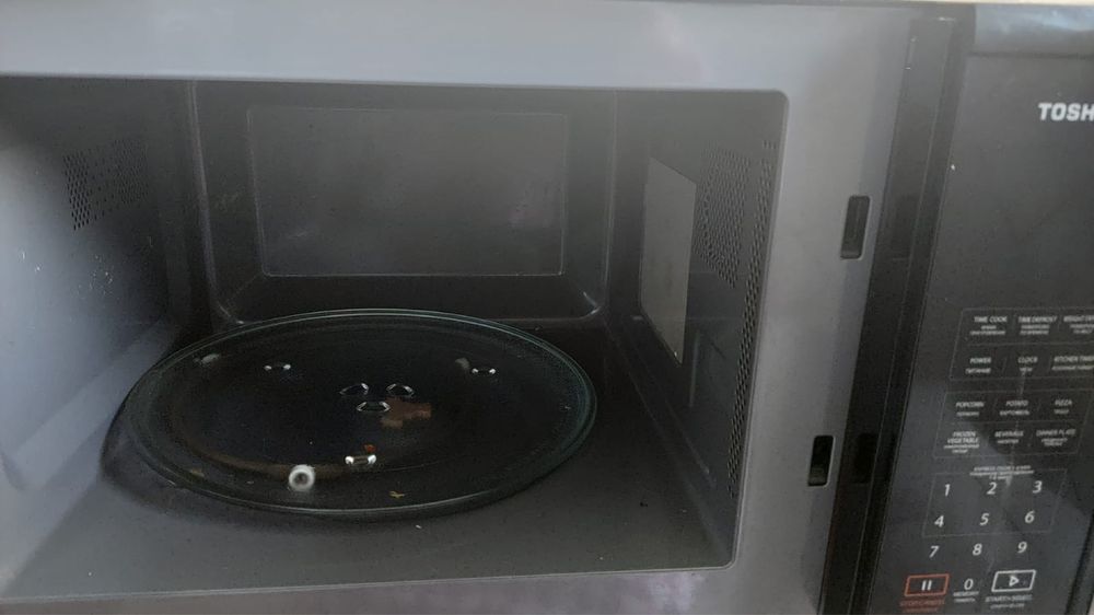 Продам микроволновку!