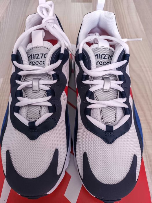 Nike Air Max 360 React