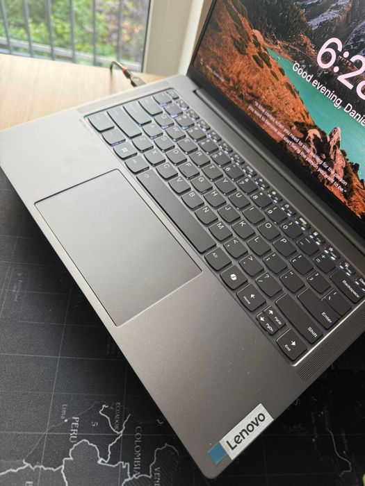 Laptop Lenovo 14'' IdeaPad Pro 5 14AHP9, OLED 120Hz, AMD Ryzen 7 8845HS, 32GB RAM, 1TB SSD, Radeon 780M