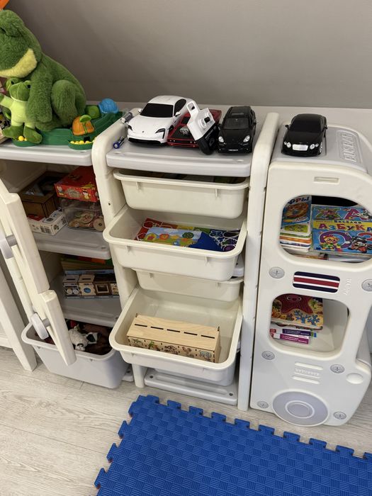 Стеллаж автобус детский