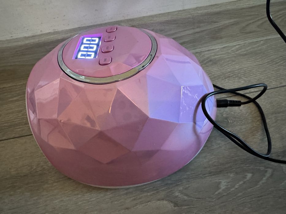 Lampa UV LED pentru unghii
