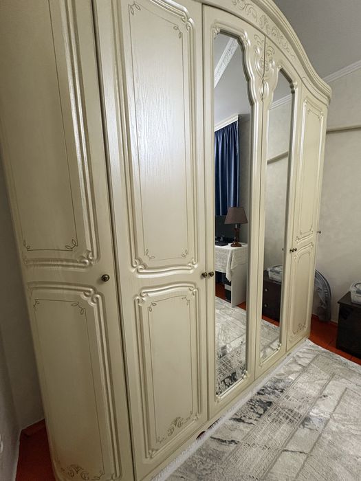 Спальни гарнитур