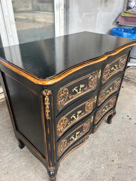Comoda Baroc,recent restaurata!
