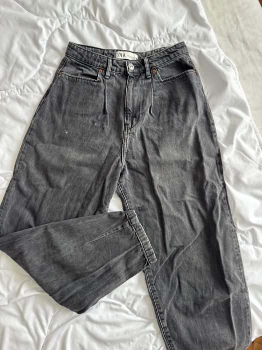 Дънки и плетени долнища ZARA