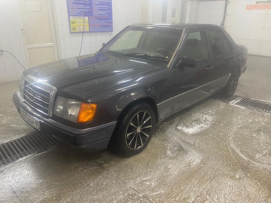 Продам мерседес Е 230