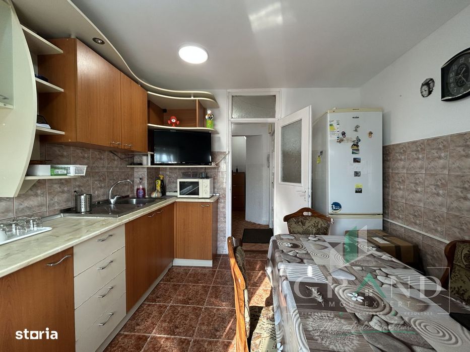 Apartament de inchiriat 2 camere decomandate, Manastur — fotografia 1