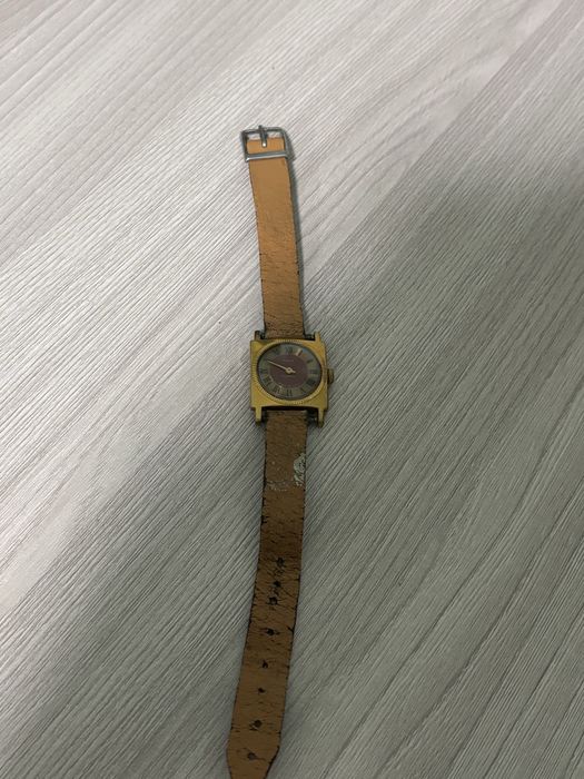Продам советские часы
