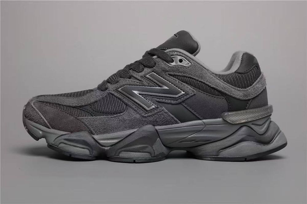 Adidasi din piele unisex doar pe comanda