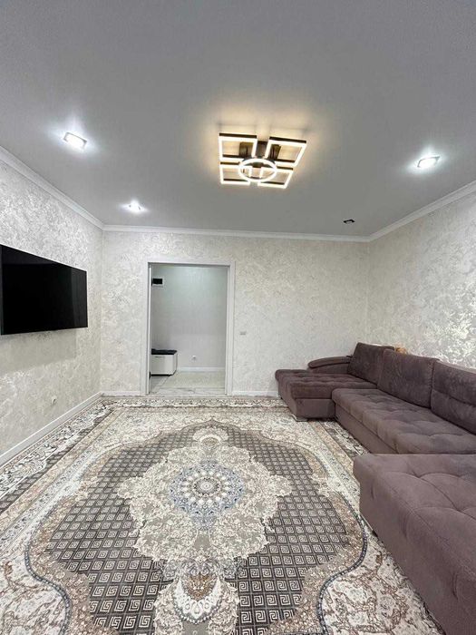 Продам трехкомнатную квартиру