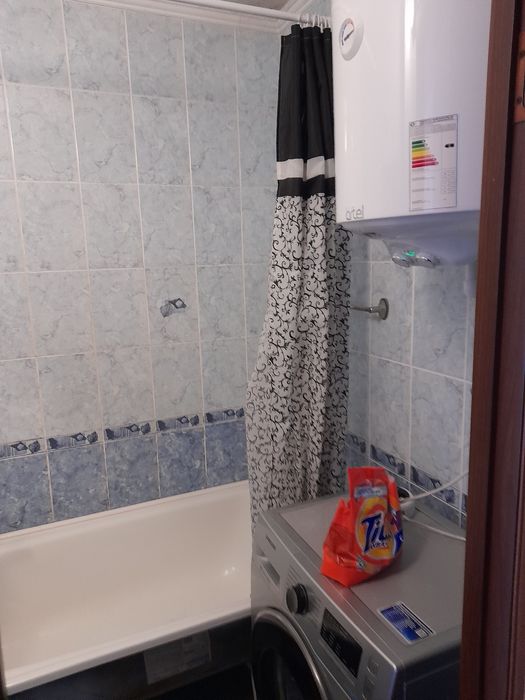 Здам 3 комн квартиру