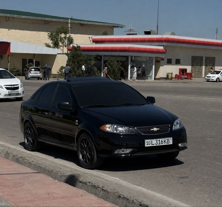 R17 forged sport diska yengil  srochniy sotiladi