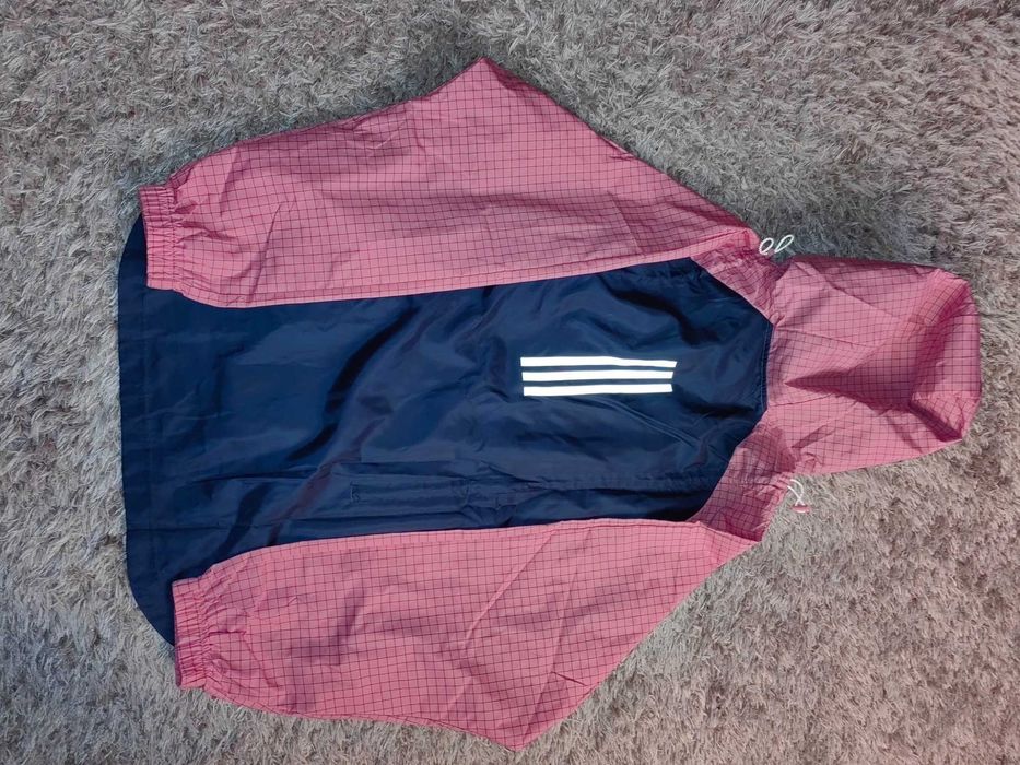 Jacheta antivant Adidas
